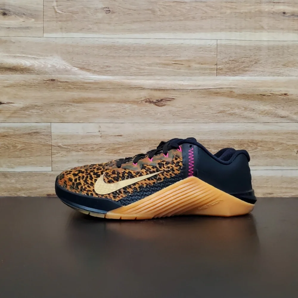 Nike Metcon 6 Cheetah Shoes Black Chutney Gum Gold Sneakers Women's Size 6.5